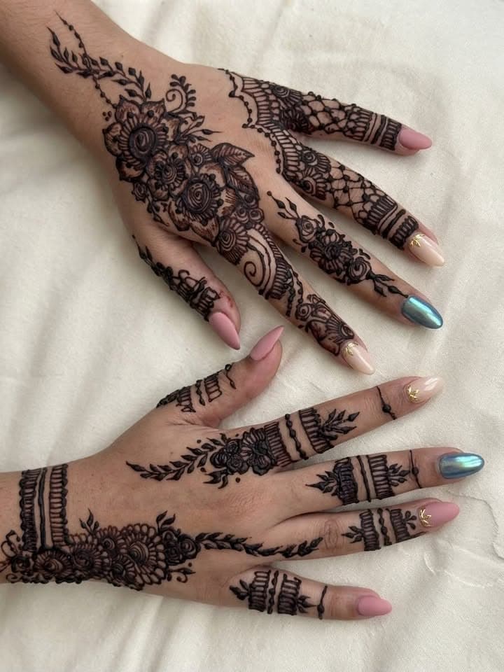 Henna design